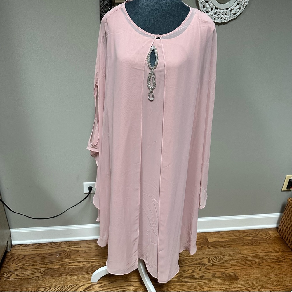 Womens Two-Piece Pink Capelet Jacket Dress Rhinestone Keyhole Neckline Plus 22w